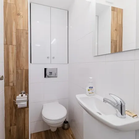 Cozy 2-bed * Plowdiw