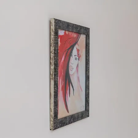 Cozy 2-bed Apartment