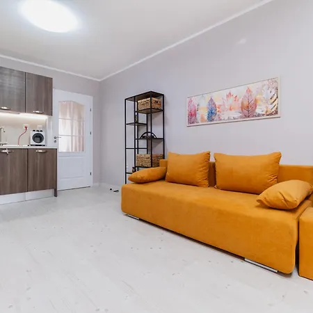 Cozy 2-bed Апартаменты Пловдив
