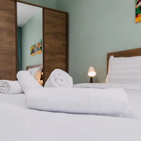 Cozy 2-bed Апартаменты *