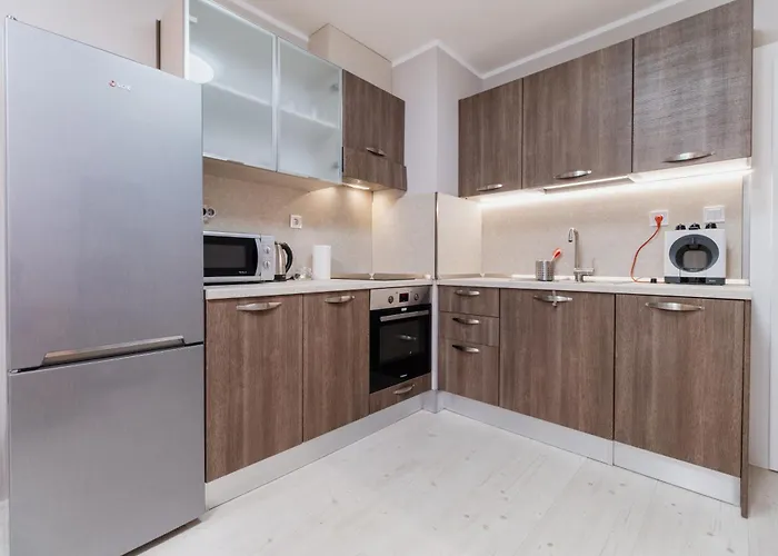 Cozy 2-bed Apartamento